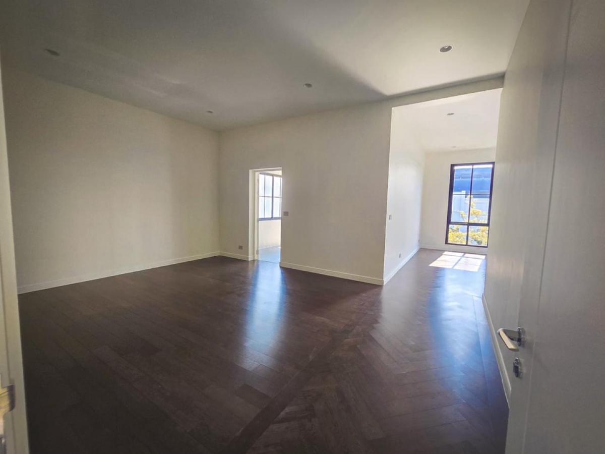 ขายบ้านเกษตรศาสตร์ รัชโยธิน : 📢👇 นาราสิริ พหล-วัชรพล (Narasiri: Phahol – Watcharapol) แปลงมุม พร้อมสวนส่วนตัว หลังที่ดีที่สุดในโครงการ หน้าบ้านหันทิศเหนือ เดินทางสะดวกหลายเส้นทาง ใกล้ทางด่วน