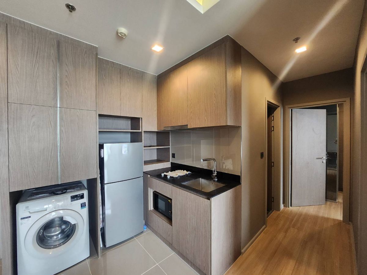 For RentCondoSapankwai,Jatujak : Condo for rent, M Jatujak Pet Friendly, special price, only 32,000 baht, 2 bedroom * Ready to move in* There is a BTS, MRT, Morchit Chatuchak.