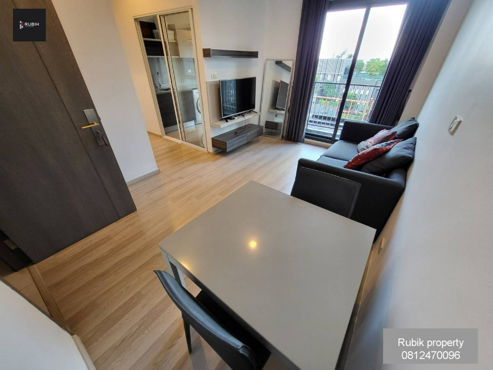 For SaleCondoRatchadapisek, Huaikwang, Suttisan : 🏢 FOR SALE: Centric Ratchada Huaikwang Condominium (Loss of 1,000,000 Baht) (RB229) 🌟