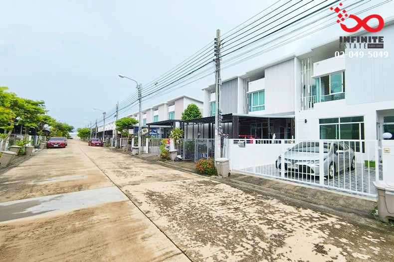 For SaleTownhomeRama 2, Bang Khun Thian : For sale: 2-storey townhouse, area 21.1 square wah, City Sense Rama 2-Tha Kham, south side of the ring road