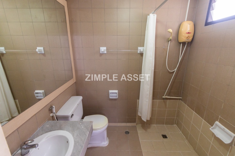 ให้เช่าโชคชัย4 ลาดพร้าว71 : Line: @zimple_asset อพาร์ทเมนท์ในซอยลาดพร้าว 48 บรรยากาศร่มรื่น เงียบสงบ  ใกล้ BTS ภาวนา และ MRTสุทธิสาร มีสระว่ายน้ำ ที่จอดรถ และฟรีไวไฟ