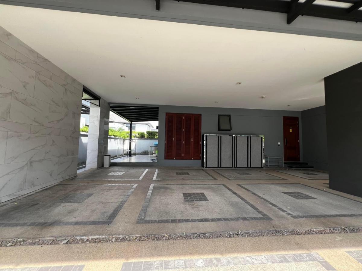 For SaleHouseSeri Thai, Ramkhamhaeng Nida : 📢👇 Grand Bangkok Boulevard Ramindra-Serithai Located in Soi Seri Thai 71, next to Seri Thai Road. Can travel from Suan Siam Road. and Ramindra Road