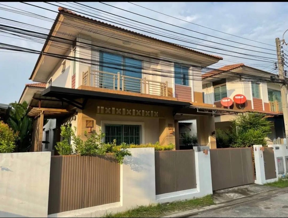 ให้เช่าบ้านลาดกระบัง สุวรรณภูมิ : ให้เช่าบ้านแฝดสไตล์บ้านเดี่ยว 2 ชั้น บ้านสวยมาก มบ.มัลดีฟส์ ปาล์ม (บางนา-วงแหวน) ค่าเช่า 28,000 บาท