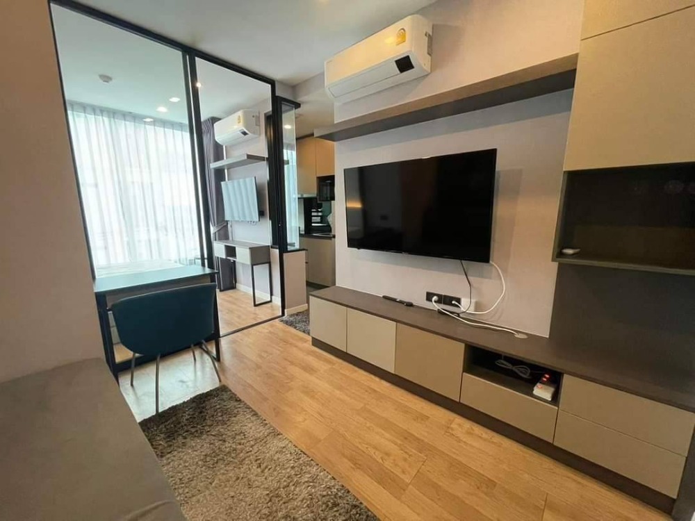 ให้เช่าคอนโดพระราม 9 เพชรบุรีตัดใหม่ RCA : FOR RENT🌸🌸 Groove Ratchada - Rama 9 Near MRT Rama 9   25 ตร.ม. | เช่า 15,000 บาท🌞