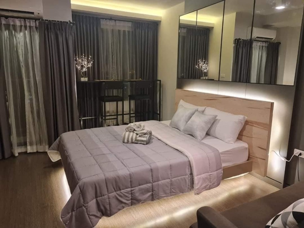 ให้เช่าคอนโดอ่อนนุช อุดมสุข : ให้เช่า IDEO S93 27ตร.ม ชั้น35 วิวเมือง ห้องบิ้วสวย เครื่องใช้ไฟฟ้าและเฟอร์นิเจอร์ครบ ทำเลดี ติดบีทีเอส ราคา  15,000 บาท