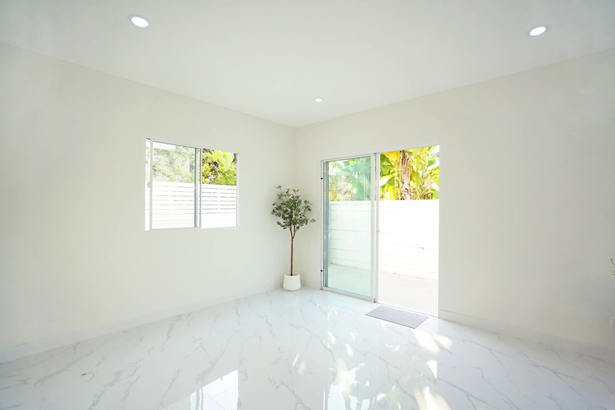 For SaleHouseNonthaburi, Bang Yai, Bangbuathong : For Sale House , Pruksa Village 5 Wongwaen - Rattanathibet , corner unit , newly renovated , Bang Khu Rat , Bang Bua Thong , Nonthaburi , CX-143835