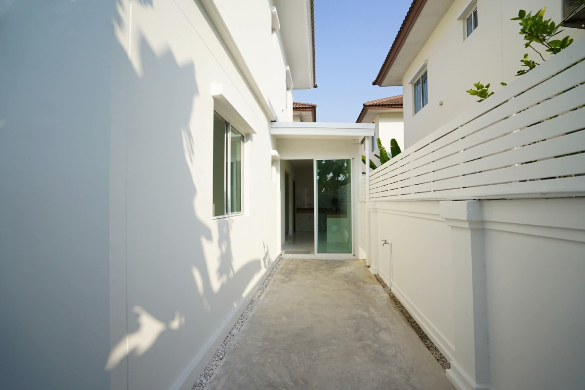 For SaleHouseNonthaburi, Bang Yai, Bangbuathong : For Sale House , Pruksa Village 5 Wongwaen - Rattanathibet , corner unit , newly renovated , Bang Khu Rat , Bang Bua Thong , Nonthaburi , CX-143835