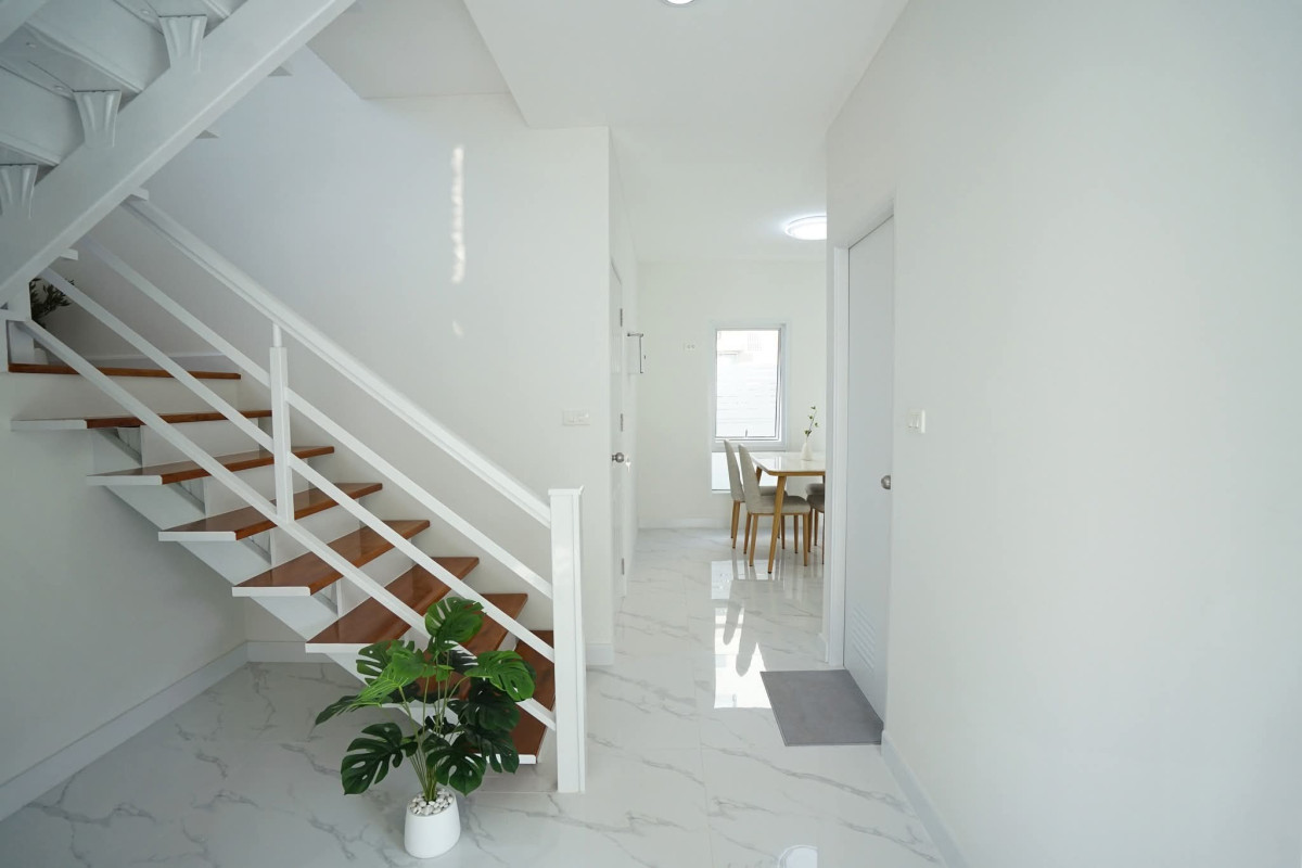 For SaleHouseNonthaburi, Bang Yai, Bangbuathong : For Sale House , Pruksa Village 5 Wongwaen - Rattanathibet , corner unit , newly renovated , Bang Khu Rat , Bang Bua Thong , Nonthaburi , CX-143835