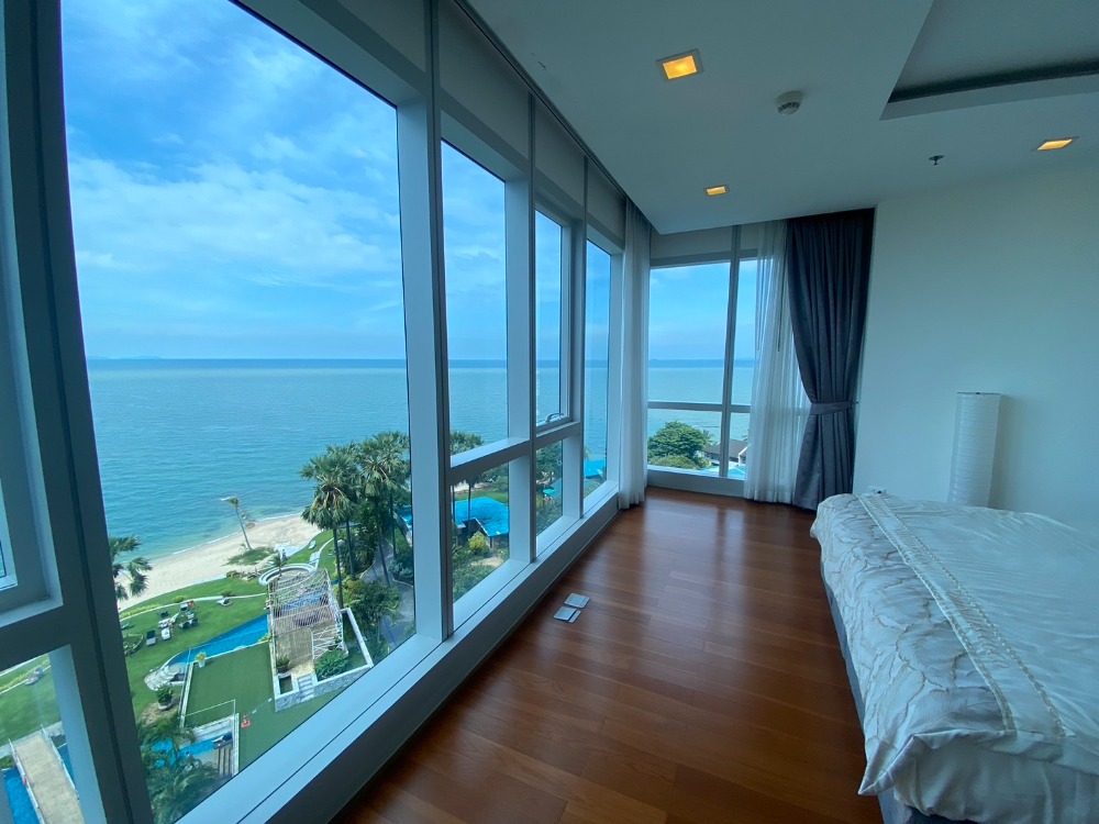For SaleCondoPattaya, Bangsaen, Chonburi : For sale condo The Palm wongamat beach Front pattaya 2 Bed Foreigner quota (S03-1914)