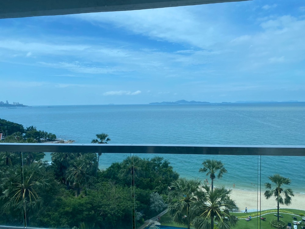 For SaleCondoPattaya, Bangsaen, Chonburi : For sale condo The Palm wongamat beach Front pattaya 2 Bed Foreigner quota (S03-1914)