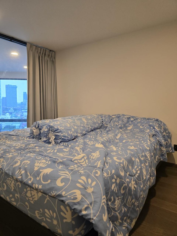 For RentCondoSiam Paragon ,Chulalongkorn,Samyan : Park Origin Chula Samyan【𝐑𝐄𝐍𝐓】🔥 Duplex room, 2 bedrooms, good price, near Chula, near Sam Yan MRT, convenient travel, ready to move in 🔥 Contact Line ID: @hacondo