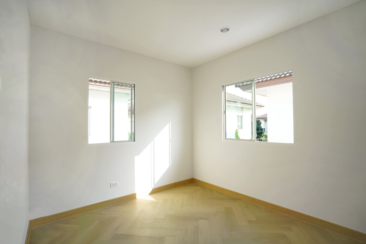 For SaleHouseNonthaburi, Bang Yai, Bangbuathong : For Sale House , Pruksa Village 5 Wongwaen - Rattanathibet , corner unit , newly renovated , Bang Khu Rat , Bang Bua Thong , Nonthaburi , CX-143835