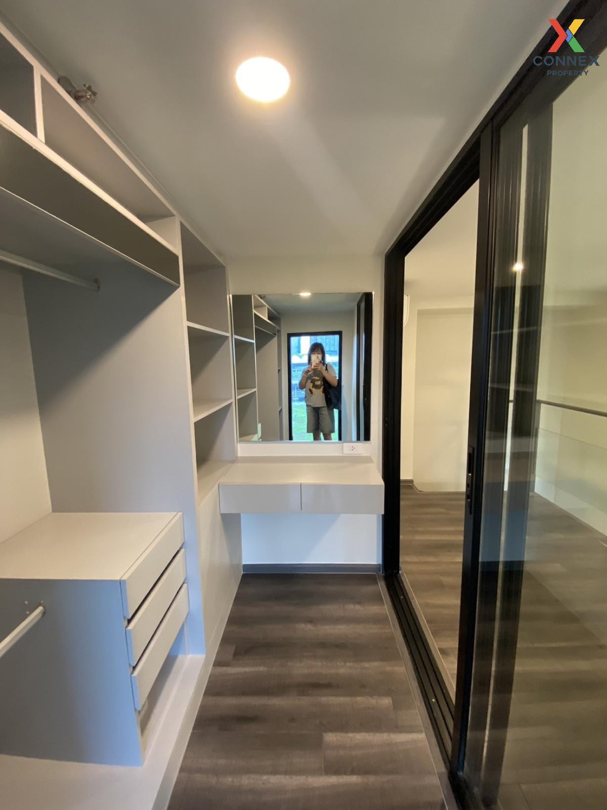 For SaleCondoRama9, Petchburi, RCA : For Sale Condo , KnightsBridge Space Rama 9 , Duplex , MRT-Phra Ram 9 , Din Daeng , Din Daeng , Bangkok , CX-133851