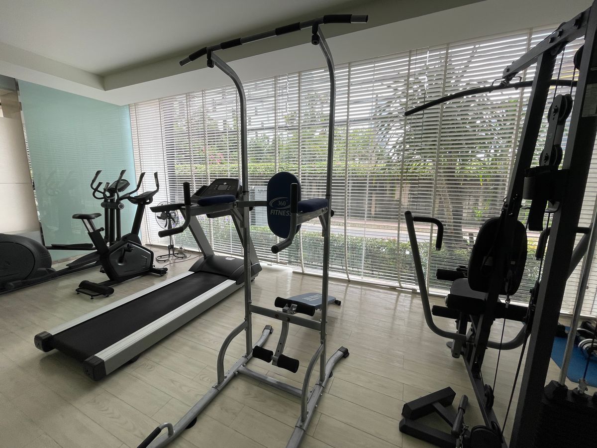 For RentCondoWitthayu, Chidlom, Langsuan, Ploenchit : O2 Hip Condo 64 sq m. with 1 bedroom nice decoration furnished for rent short walk Ploen Chit BTS 