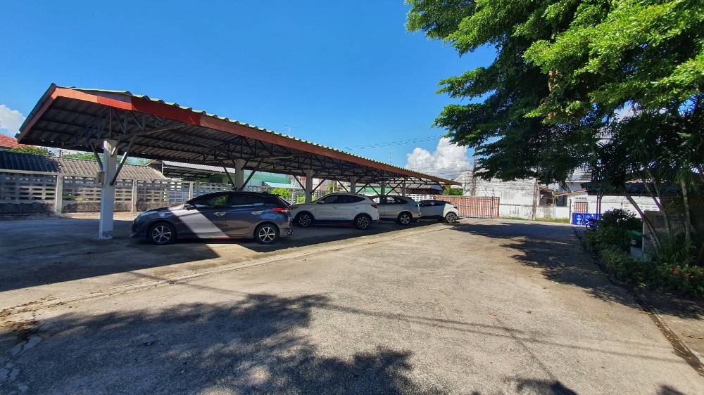 For SaleHotel&Apartment BusinessSriracha Laem Chabang Ban Bueng : Apartment for sale, 2+ rai, 40 rooms, Soi Thesaban 7/3, Bang Phra, Sriracha, Chonburi, cheap price