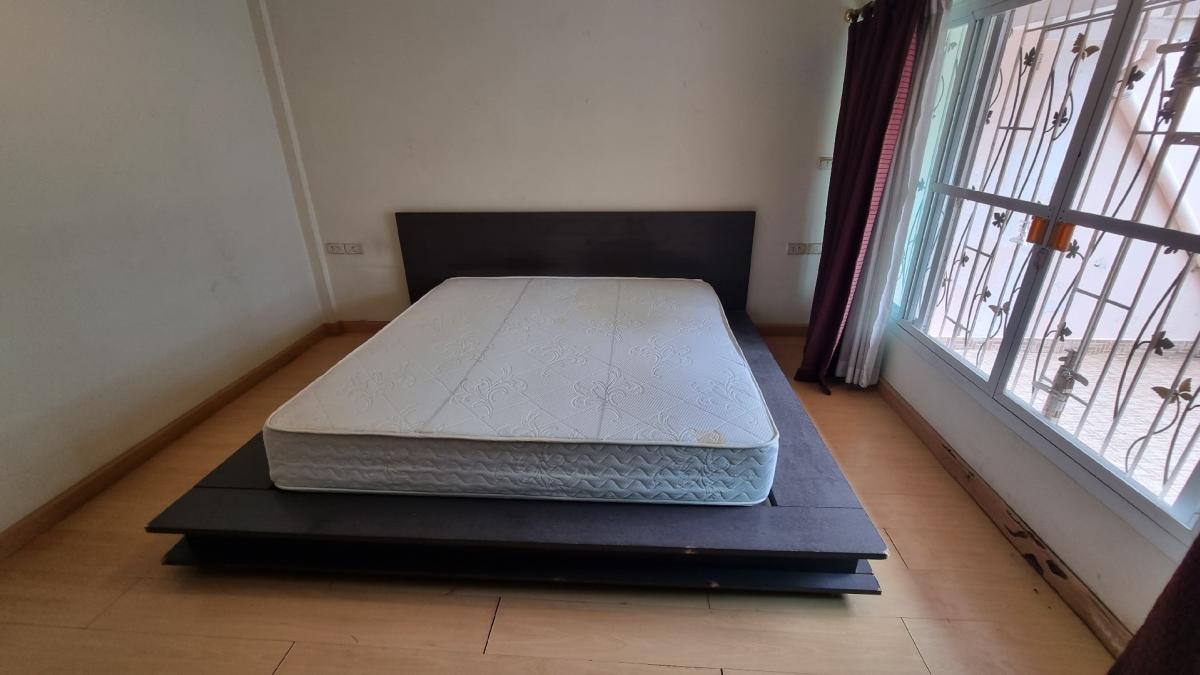 For SaleTownhomeSukhumvit, Asoke, Thonglor : Phrom Phong Townhouse for sale, 28 square wah, 4 bedrooms, 3 bathrooms, good condition