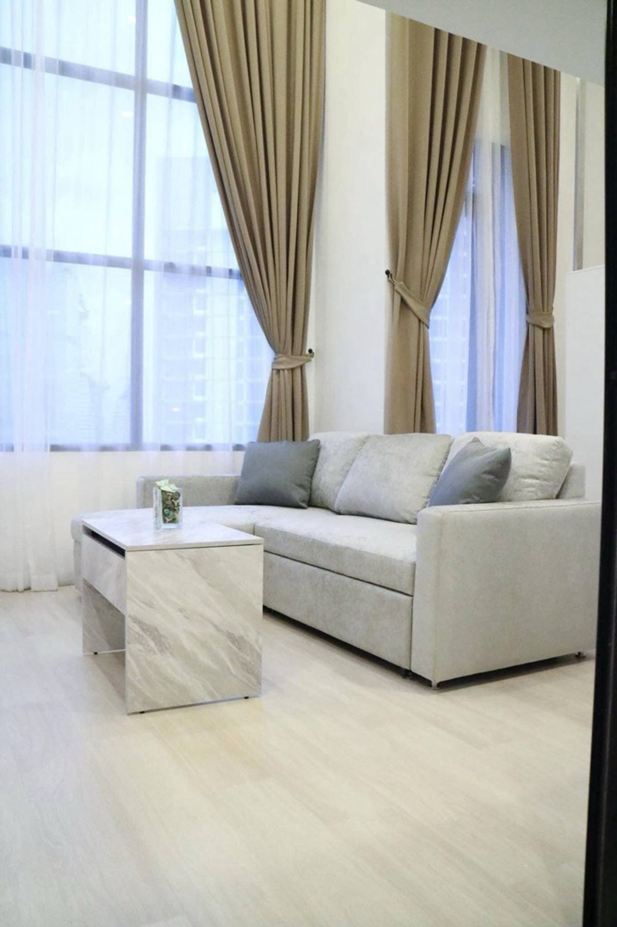 ให้เช่าคอนโดสาทร นราธิวาส : 🔥KnightsBridge Prime Sathon Condo 🔥| Duplex 1 Bed | 37 sqm | Floor 34 | Rent 26,000 baht 🔥Duplex 1 ห้องนอน 1 ห้องน้ำ ขนาด 37 ตร.ม. ชั้น 34 วิวเมืองตกแต่สวย เฟอร์นิเจอร์ครบ พร้อมอยู่