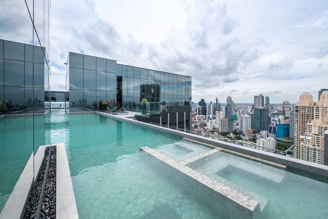 ให้เช่าคอนโดสาทร นราธิวาส : 🔥KnightsBridge Prime Sathon Condo 🔥| Duplex 1 Bed | 37 sqm | Floor 32 | Rent 28,000 baht 🔥Duplex 1 ห้องนอน 1 ห้องน้ำ ขนาด 37 ตร.ม. ชั้น 32 วิวเมืองตกแต่สวย เฟอร์นิเจอร์ครบ พร้อมอยู่