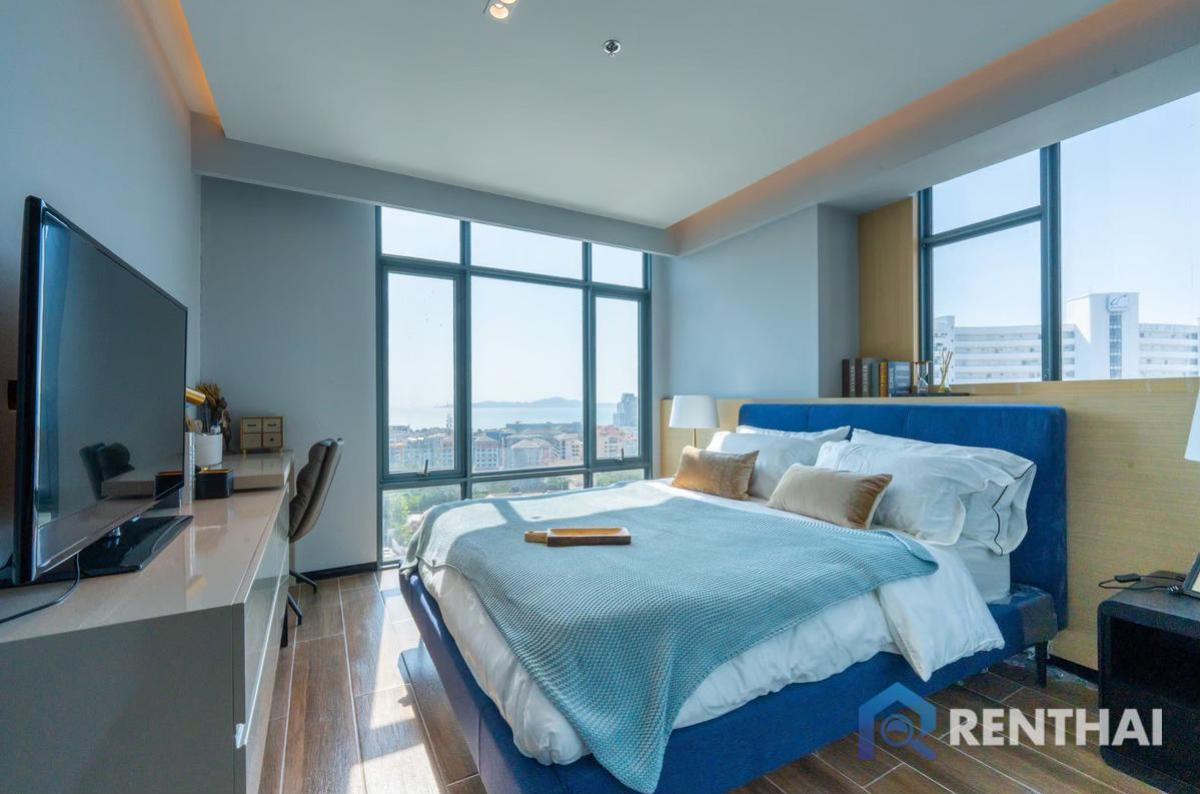 For SaleCondoPattaya, Bangsaen, Chonburi : Luxury 2bed Condo at Beverly Mountain Bay