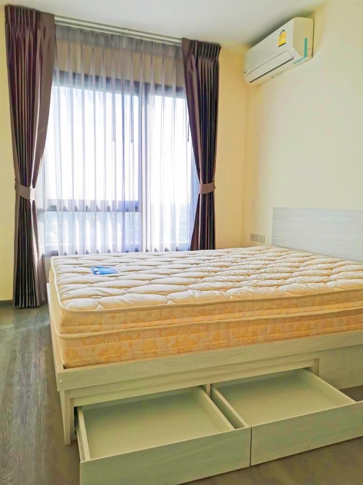 For RentCondoPattanakan, Srinakarin : Condo for rent, Rich park@triple station, beautiful room, ready to move in