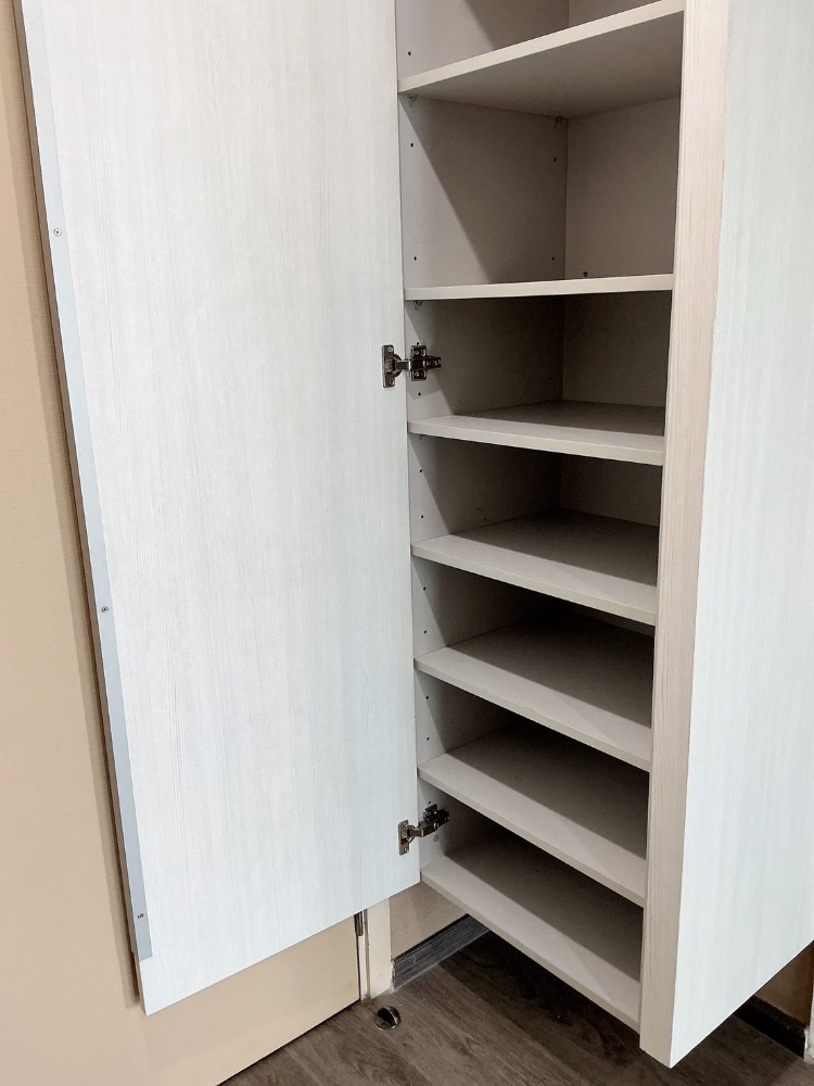 For RentCondoPattanakan, Srinakarin : Condo for rent, Rich park@triple station, beautiful room, ready to move in