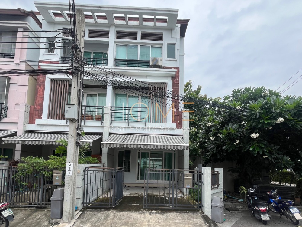 For SaleTownhomeYothinpattana,CDC : Townhome Baan Klang Muang Urbanion Rama 9 - Ladprao / 3 Bedrooms (FOR SALE), Baan Klang Muang Urbanion Rama 9 - Ladprao / Townhome 3 Bedrooms (FOR SALE) RUK799