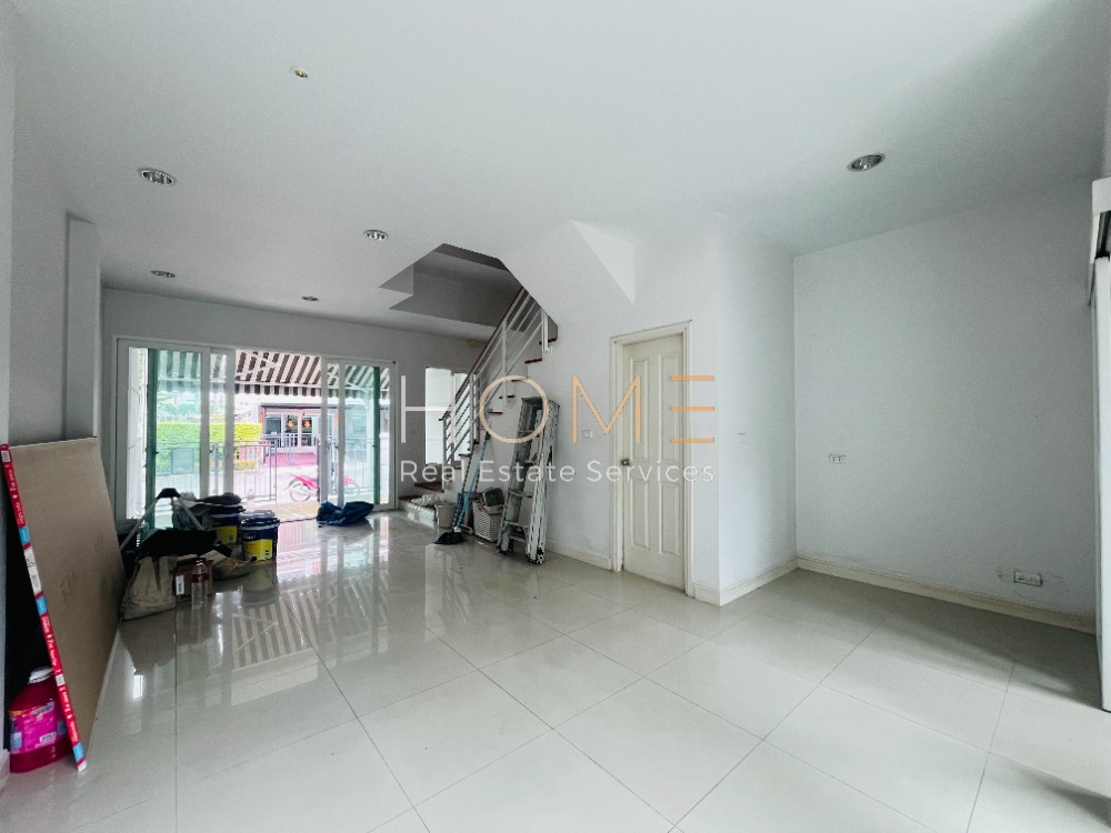 ขายทาวน์โฮมเลียบทางด่วนรามอินทรา : ทาวน์โฮม บ้านกลางเมือง เออร์บาเนี่ยน พระราม 9 - ลาดพร้าว / 3 ห้องนอน (ขาย), Baan Klang Muang Urbanion Rama 9 - Ladprao / Townhome 3 Bedrooms (FOR SALE) TPM160