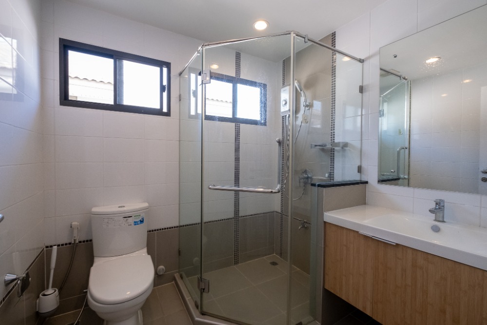 ขายบ้านพัฒนาการ ศรีนครินทร์ : หลังมุม 67ตรว 3น4น บ้านเดี่ยว ภัสสร เพรสทีจ บางนา-สุวรรณภูมิ ทิศเหนือ