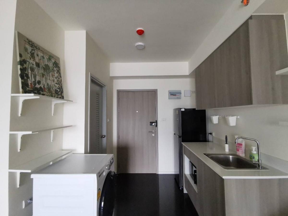 📍 For rent, Space 2, new building, 10,000 baht Livinginsider