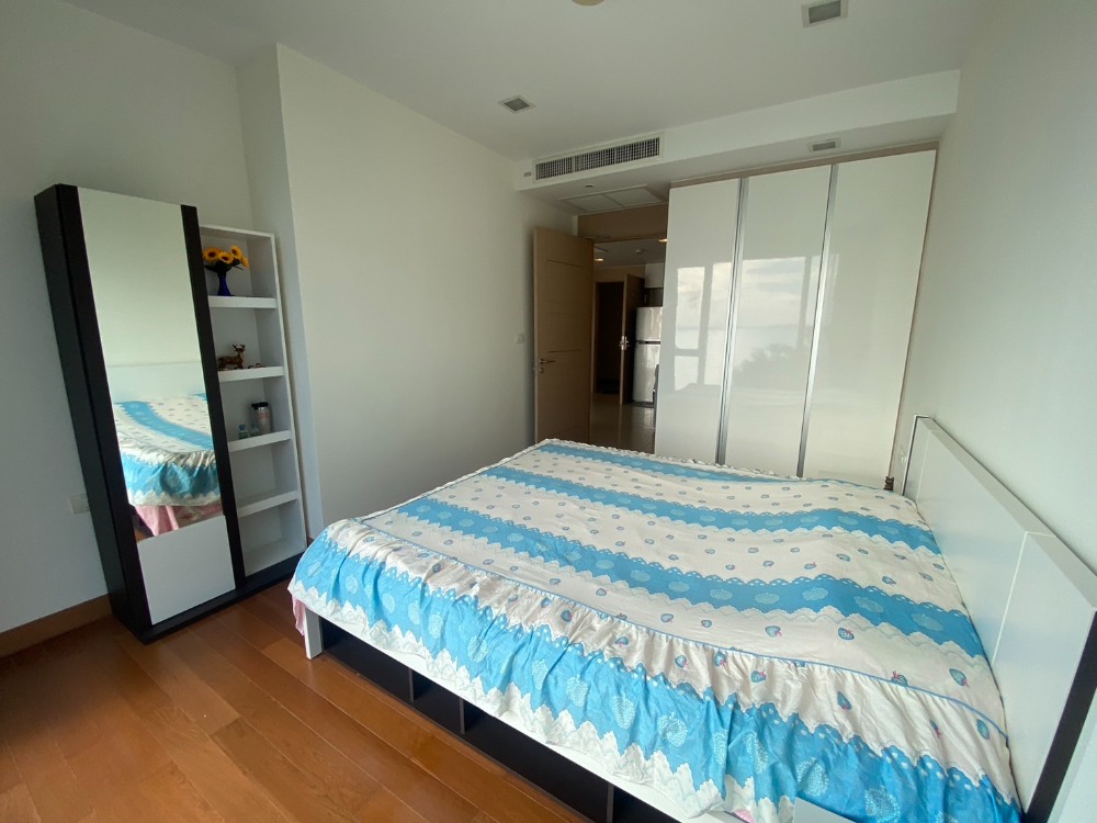 For SaleCondoPattaya, Bangsaen, Chonburi : For sale condo The Palm wongamat beach Front pattaya Foreigner quota (S03-1915)