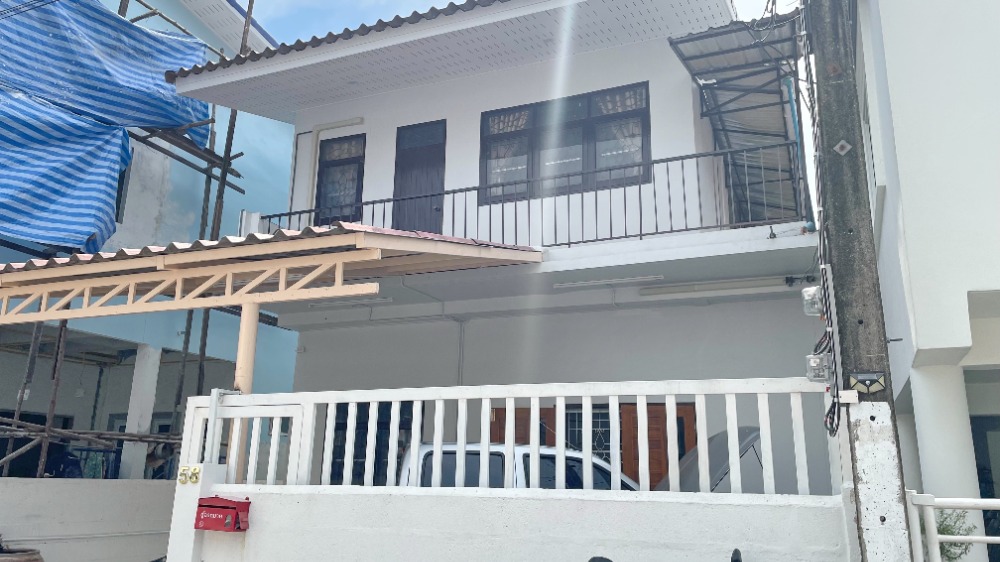 For RentTownhomeOnnut, Udomsuk : For rent, 2-storey detached house, newly renovated: Udomsuk 20, has a location