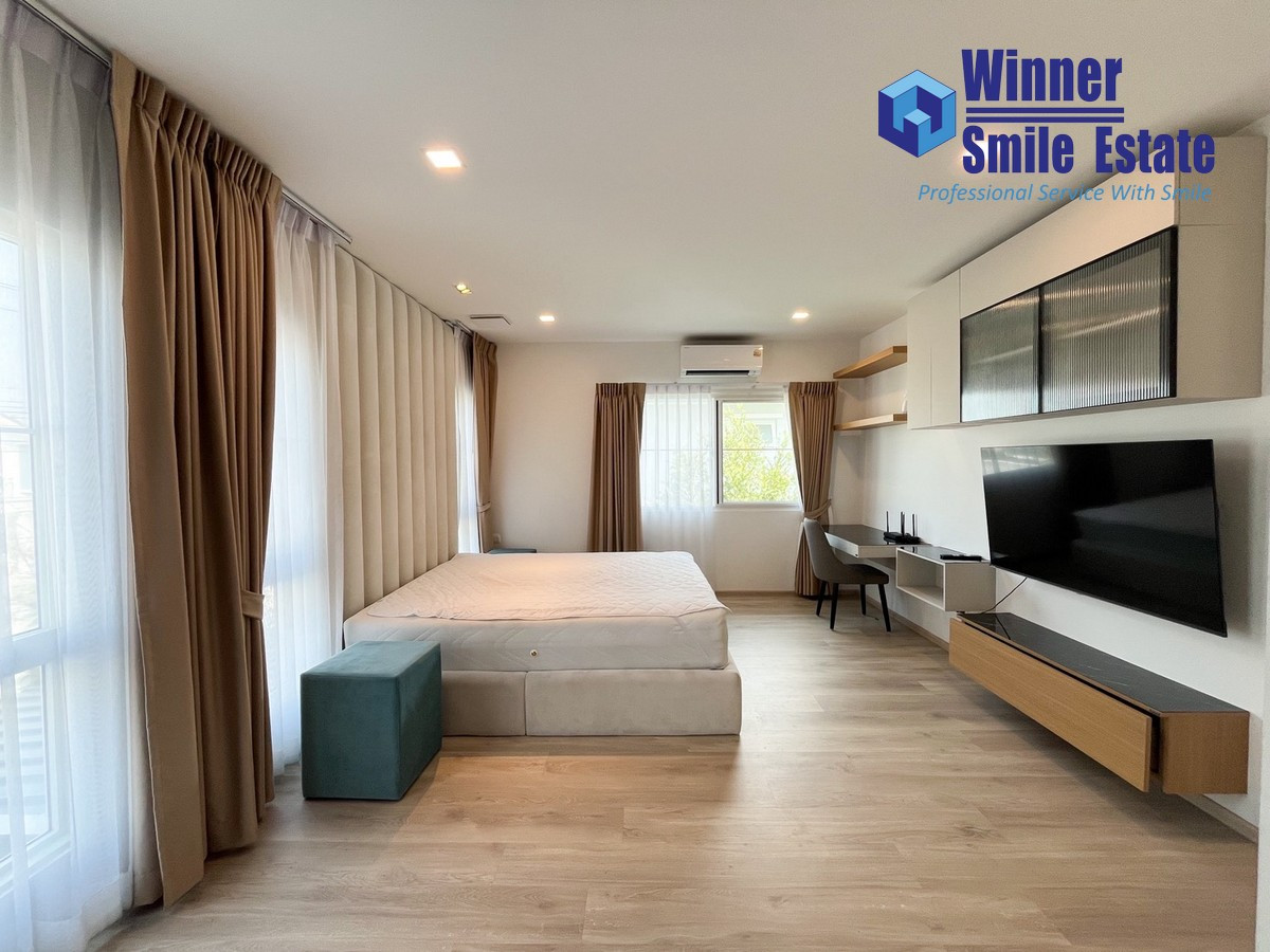 For RentHouseBangna, Bearing, Lasalle : For rent, single house, Villaggio 2 Srinakarin - Bangna, location near Mega Bangna, beautiful house, fully decorated, convenient transportation