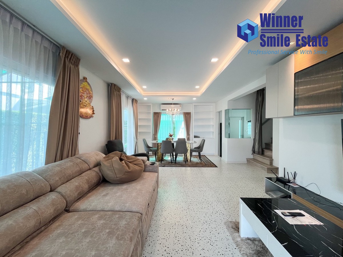 For RentHouseBangna, Bearing, Lasalle : For rent, single house, Villaggio 2 Srinakarin - Bangna, location near Mega Bangna, beautiful house, fully decorated, convenient transportation
