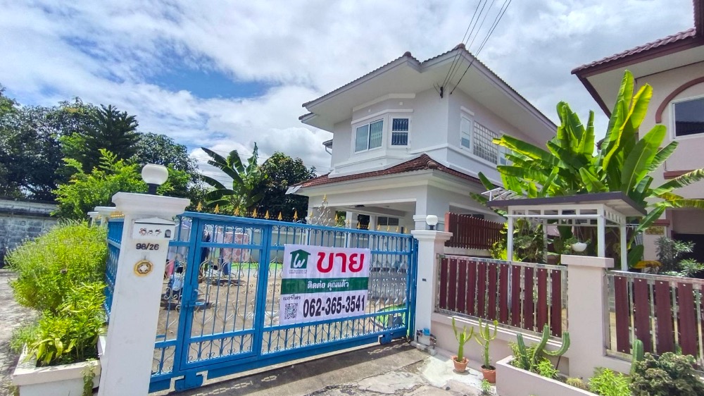 ขายบ้านสมุทรปราการ สำโรง : ขายบ้านเดี่ยว หมู่บ้านกรองทอง ศรีนครินทร์ แต่งสวย สไตล์มินิมอล หลังริม ใกล้ BTS