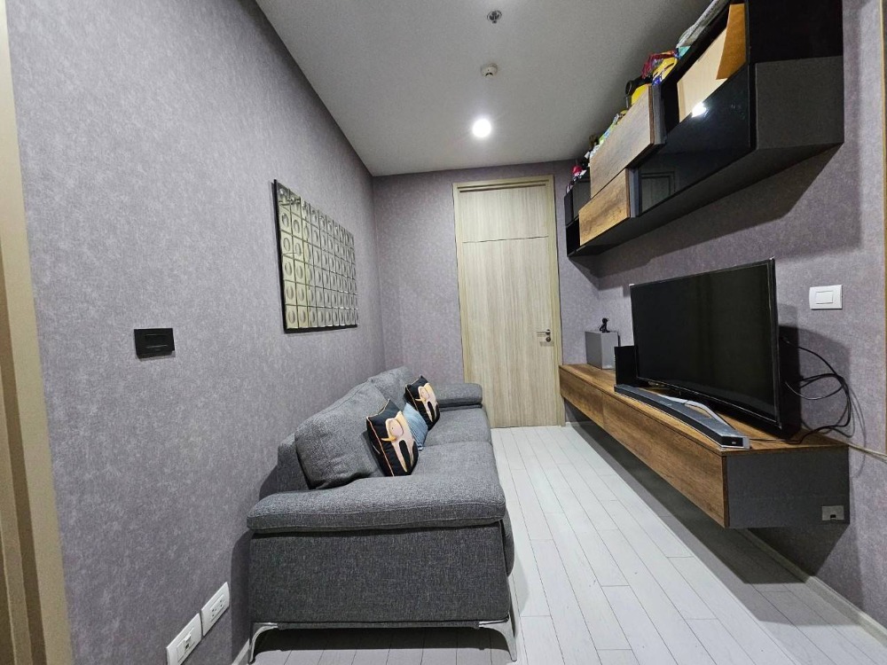 ขายคอนโดวิทยุ ชิดลม หลังสวน : For Sale condo Noble ploenchit 1 beds fully furnished (S15-5475S)