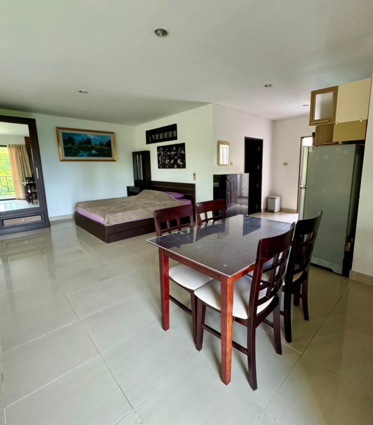 ขายคอนโดพัทยา บางแสน ชลบุรี สัตหีบ : Wongamat Privacy Condominium