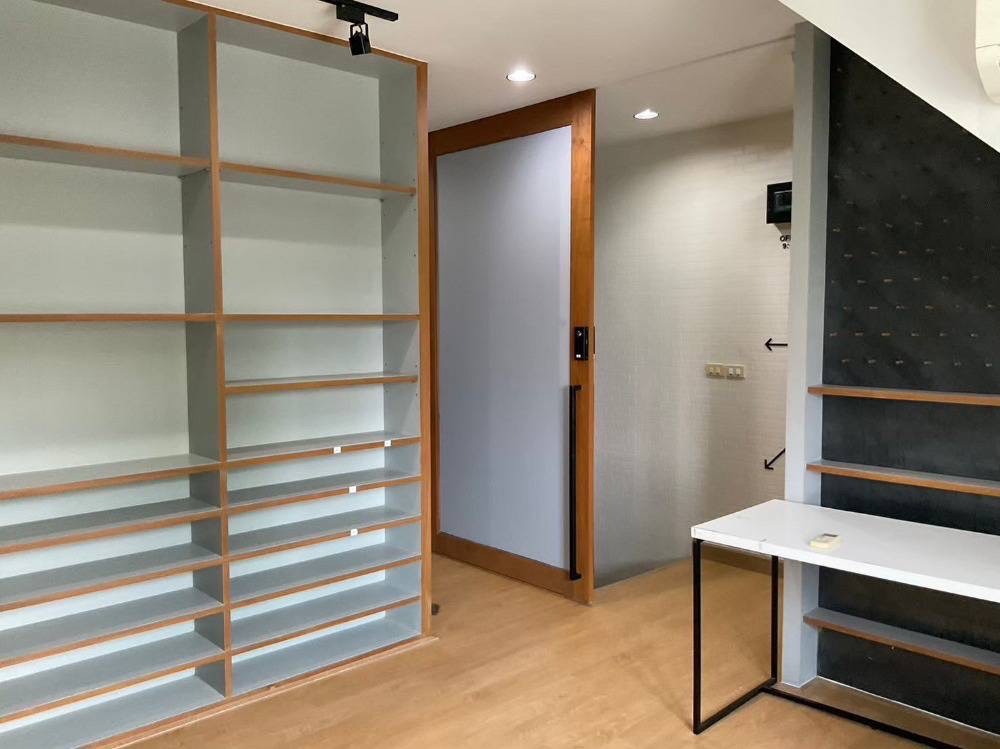 For SaleHome OfficeNawamin, Ramindra : S-HOGR101 for sale, Home Office, Greenwich, Ram Intra, 3 floors, 21.90 sq m., 200 sq m., 3 bedrooms, 3 bathrooms, 4.5million, 064-959-8900