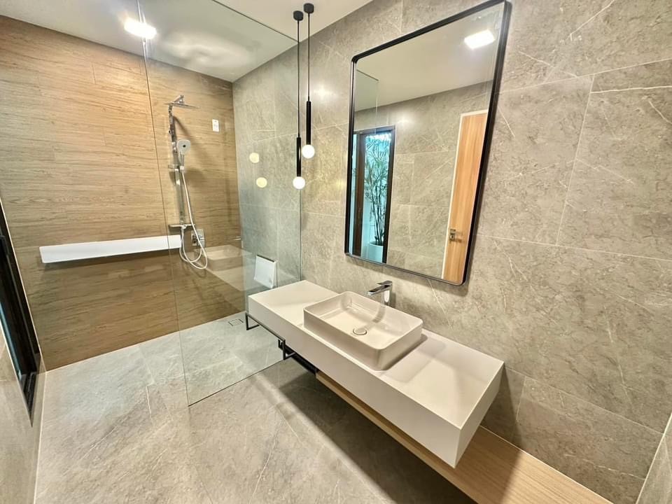 For SaleHouseSamut Prakan,Samrong : S-HMBN102 For sale, single house, Manthana Village, Km.15, 2 floors, city view, 240 sq m., 76 sq wa., 4 bedrooms, 5 bathrooms, 22.9 million, 064-959-8900