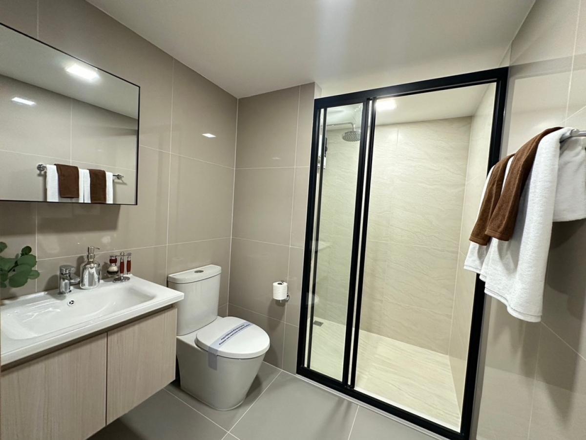 ขายคอนโดบางซื่อ วงศ์สว่าง เตาปูน : 🔥𝐒𝐔𝐏𝐄𝐑 𝐃𝐄𝐀𝐋🔥 𝑻𝒉𝒆 𝑩𝒂𝒔𝒆 วงค์สว่าง 🚇เพียง 𝟏 นาทีถึง 𝐌𝐑𝐓 วงศ์สว่าง ใกล้แหล่งช้อปปิ้งและมหาวิทยาลัย ราคาดีที่สุด💯 เริ่ม 𝟐.𝟏𝟗 โทร📱 𝟎𝟔𝟐-𝟓𝟐𝟔-𝟔𝟓𝟗𝟎