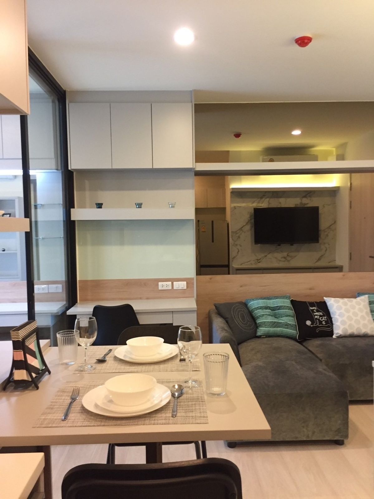 For RentCondoRama9, Petchburi, RCA : For rent urgently 1 bedroom Life Asoke Life Asoke (ready to move in)