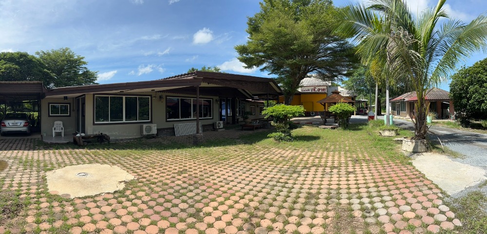For SaleFactoryChai Nat : Ice Factory, Warehouses, and Residential Property for Sale Wang Kai Thuan Subdistrict, Hankha District, Chai Nat Province