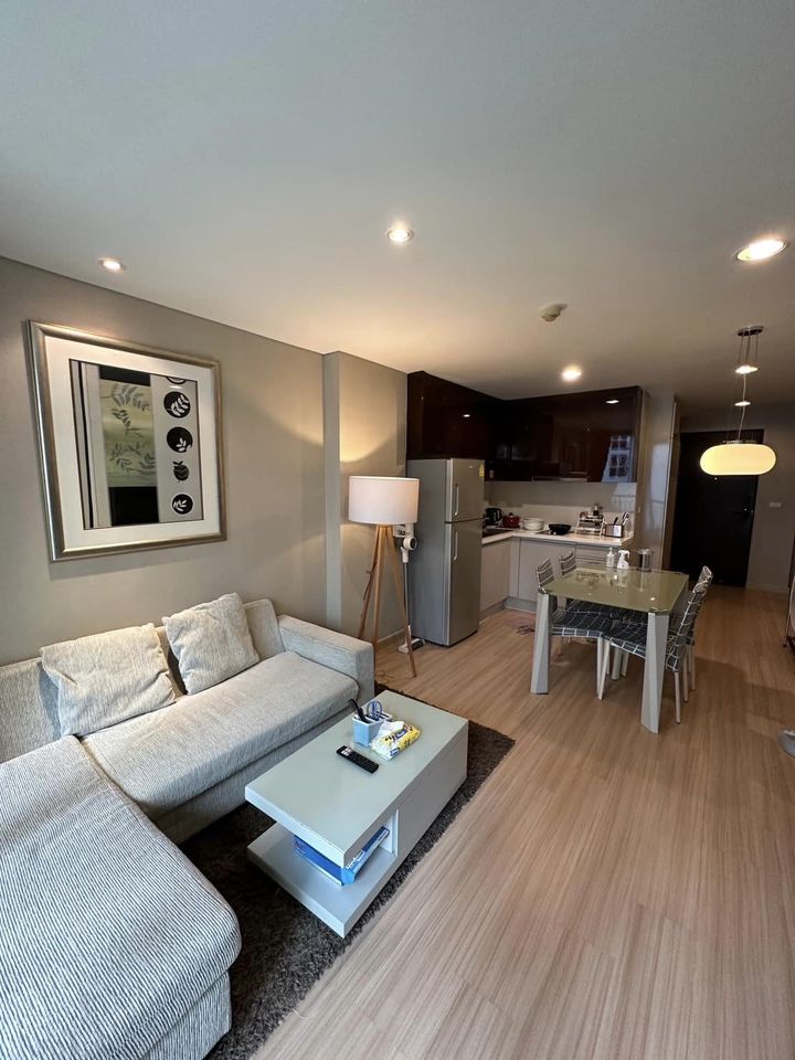 For RentCondoRatchathewi,Phayathai : The Address Pathumwan【𝐑𝐄𝐍𝐓】🔥 Low rise condo, 2 bedrooms, homey style, fully furnished. Near BTS Ratchathewi 🔥 Contact Line ID: @hacondo