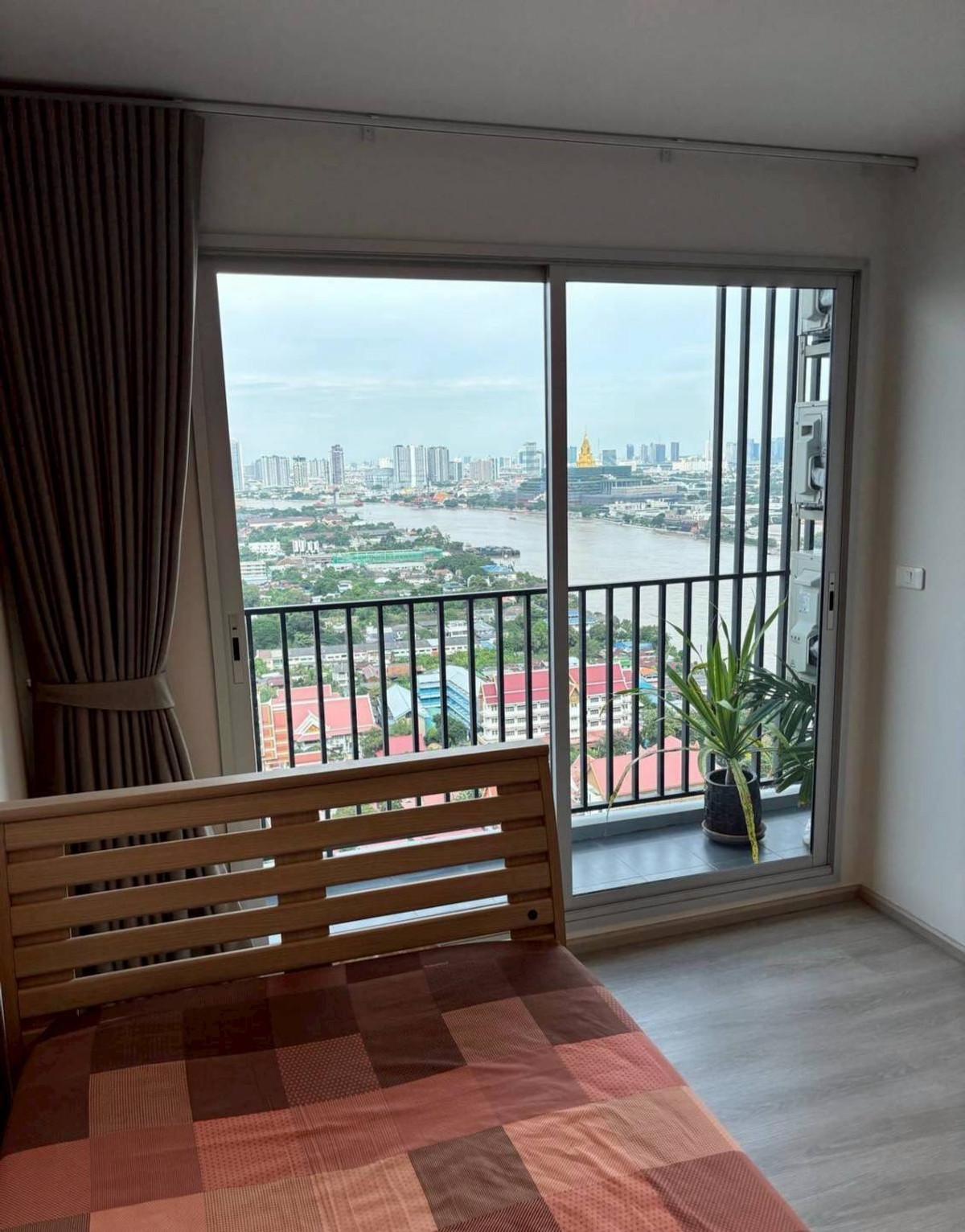 ขายคอนโดปิ่นเกล้า จรัญสนิทวงศ์ : 🔥  ขาย ไอดีโอ จรัญฯ70 ริเวอร์วิว 🔥 2ห้องนอน 2ห้องน้ำ 🌟