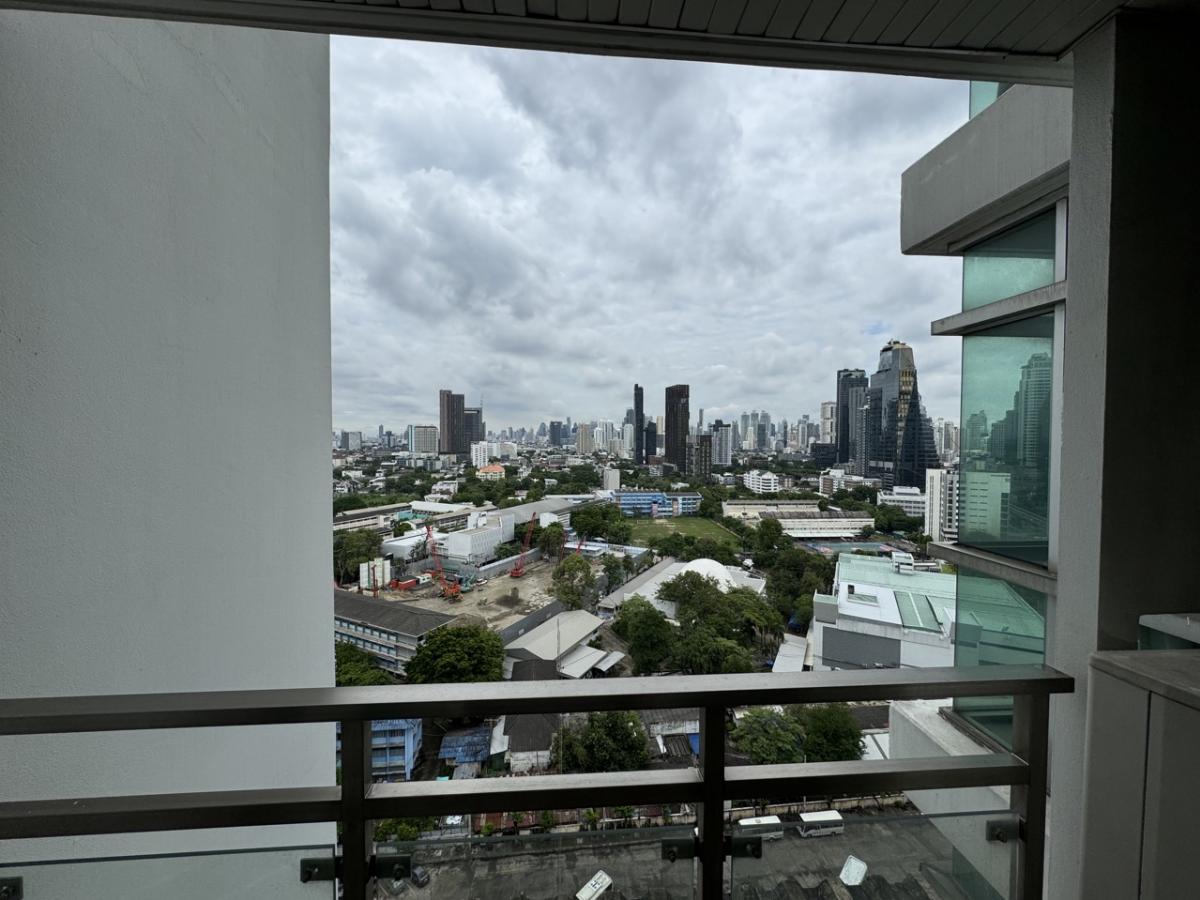 ขายคอนโดสุขุมวิท อโศก ทองหล่อ : 28/02/2026, รวมค่าโอนขายคอนโดสุดหรู 3 ห้องนอน ใจกลางเอกมัย ใกล้ BTS เดินทางสะดวก! Nusasiri Grand Condo ขนาด 155 ตร.ม. ราคา 21.6 ล้านเท่านั้น!