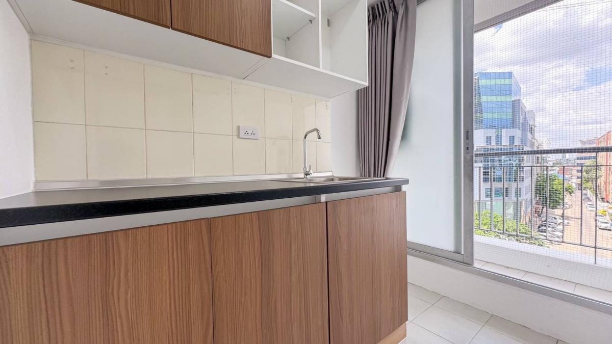 ขายคอนโดรัชดา ห้วยขวาง : ✨️คอนโดหรูติด MRTสุทธิสาร ใกล้รัชดา-พระราม9 ผ่อนสบายๆ 📌 โครงการ Life @รัชดา-สุทธิสาร🌳🌳