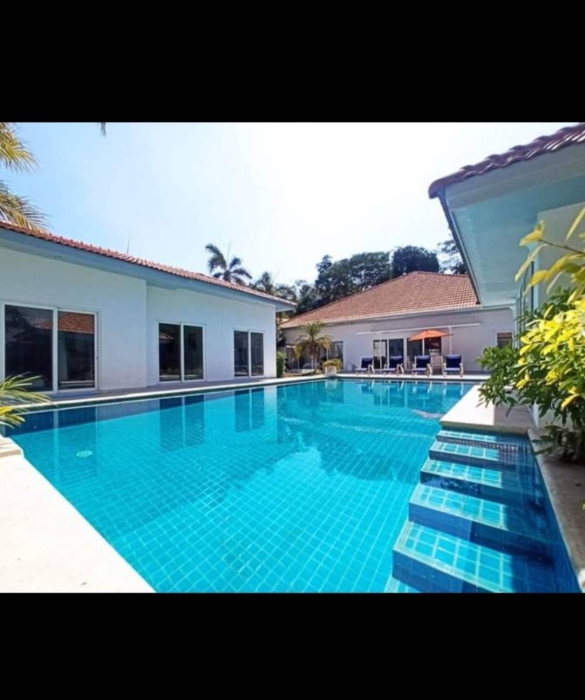 ขายบ้านพัทยา บางแสน ชลบุรี สัตหีบ : โอกาสการลงทุนในวิลล่าหรูพร้อมสระว่ายน้ำ 12 ห้องนอน ใน Majestic Residence บนเขาพระตำหนัก!!