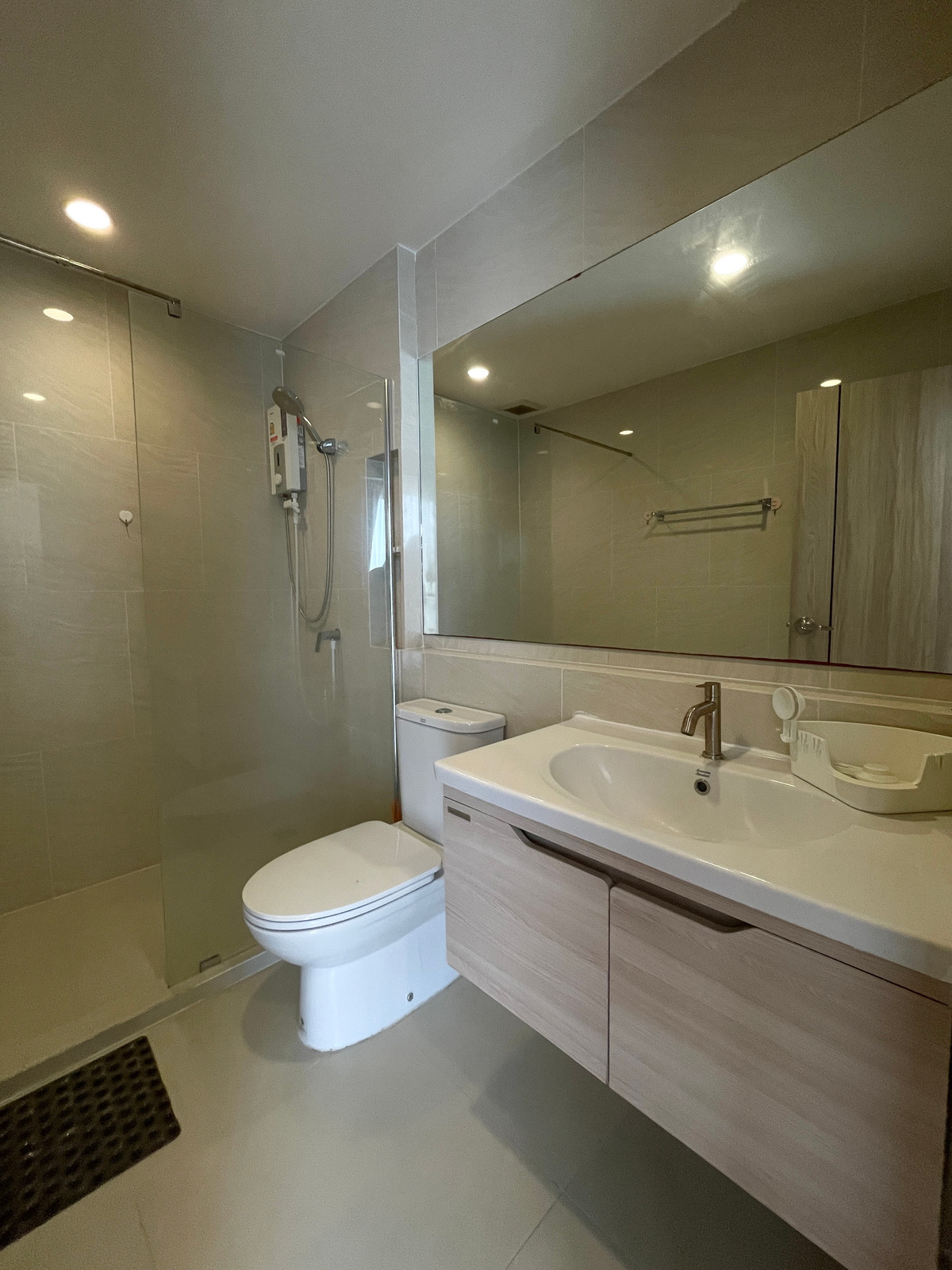 ให้เช่าทาวน์โฮมพัฒนาการ ศรีนครินทร์ : ให้เช่า ทาวน์โฮม ชิเซน พัฒนาการ 32 หลังมุม Fully furnished