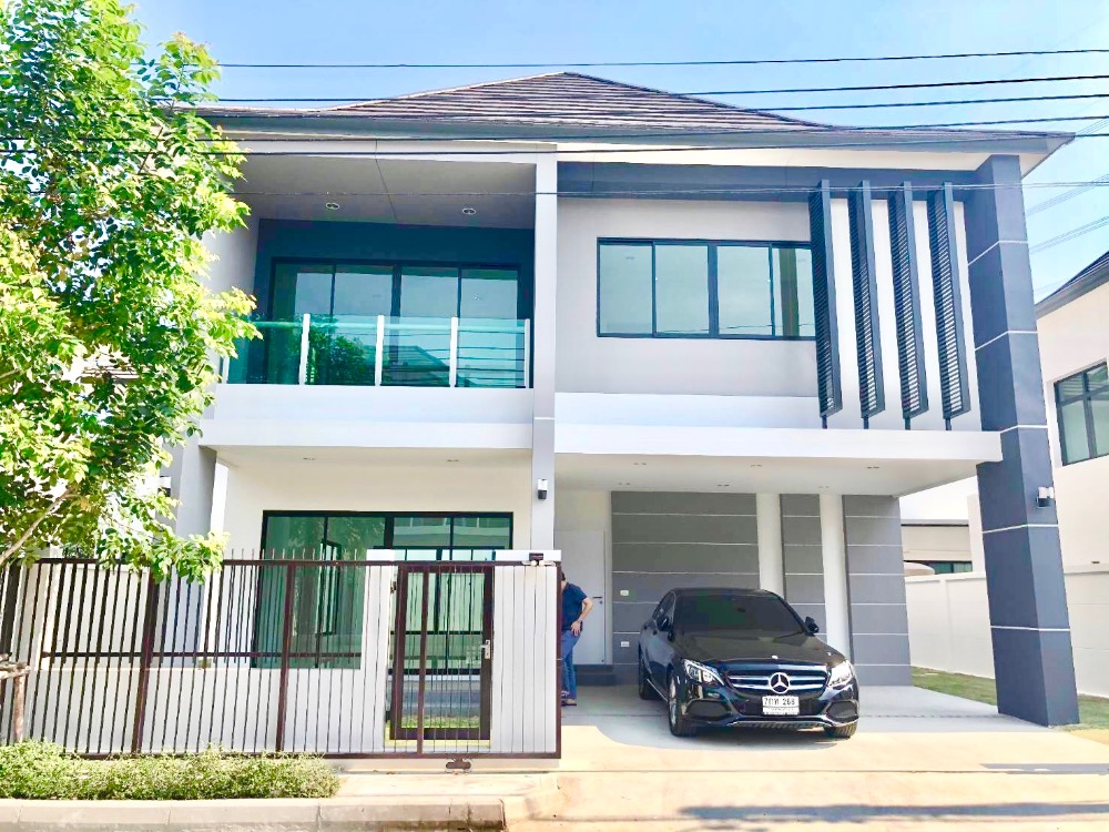 For SaleHouseBangna, Bearing, Lasalle : 🏠Luxury house for sale, Blue Lagoon 2, Bangna-Wongwaen ❤️‍🔥Urgent!!! Special selling price only 7,800,000 baht, reduced from the actual price by more than 2 million baht, the cheapest price, reduced from 10,000,000 to only 7,800,000 baht.