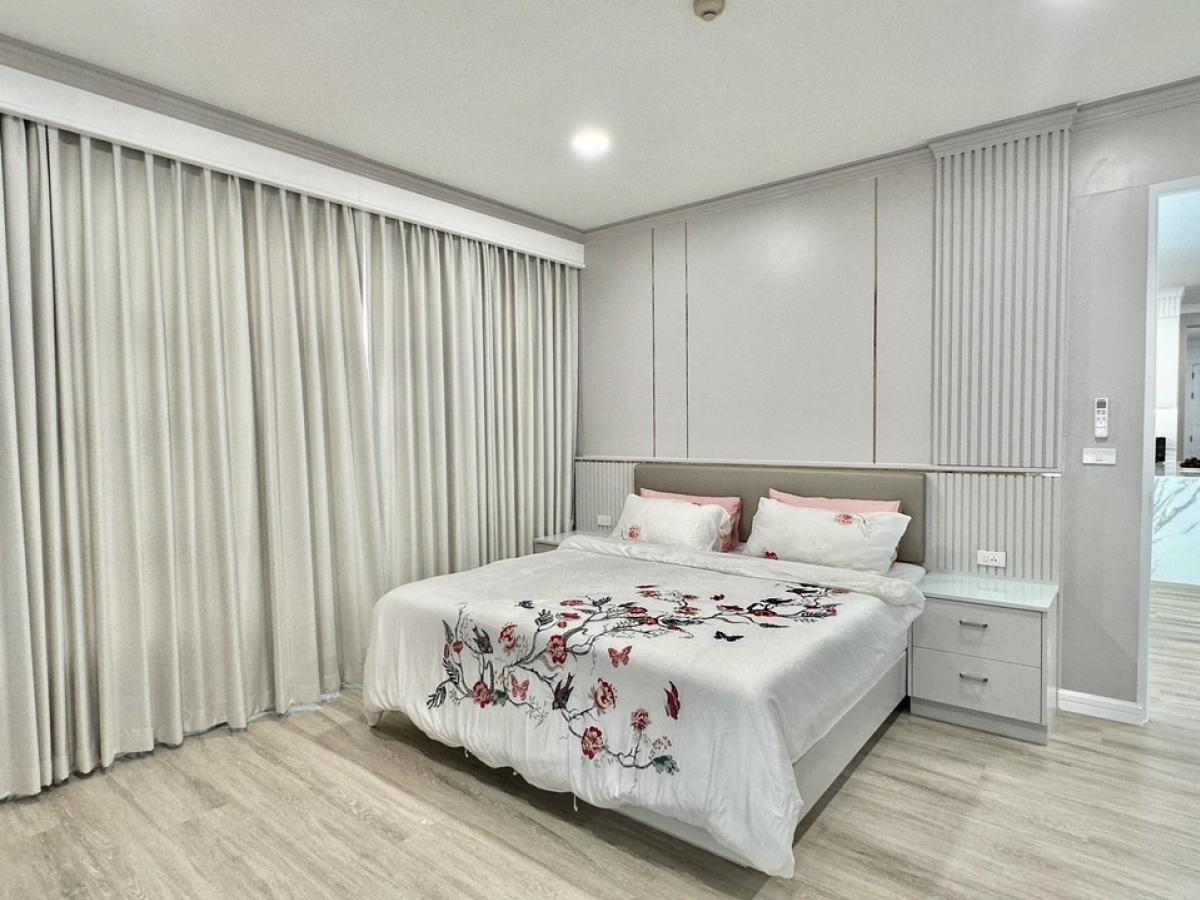 For SaleCondoRatchathewi,Phayathai : 📣 Condo for sale in Ban Krung, Siam-Pathumwan, 3 bedrooms, 119 sqm. New decoration, ready to inquire, make an appointment to see the room 📲 093-616-4456 (sales department)