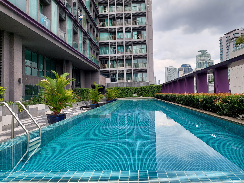 For SaleCondoSukhumvit, Asoke, Thonglor : Condo with city view in Sukhumvit area, 100 meters from BTS.